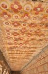 Title: Kapardishvara Temple complex; Periyanayaki shrine; Tiruvalanjuli Date: 18th centuryDescription: Textile pattern decorating the ceiling. General view of the west corridor Location: Tamil Nadu Temple;Kapardishvara Temple complex;Tiruvalanjuli Positioning: Periyanayaki shrine, prakare, west corridor, ceiling